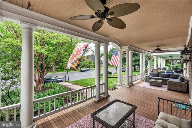 1131 OAK HILL AVE, Hagerstown, MD 21742