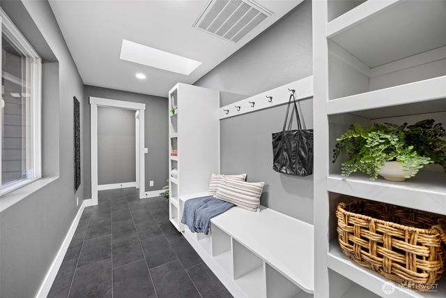 9371 Willamette Meridian Road NW, Silverdale, WA 98383