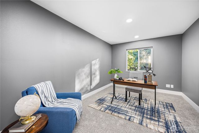 9371 Willamette Meridian Road NW, Silverdale, WA 98383