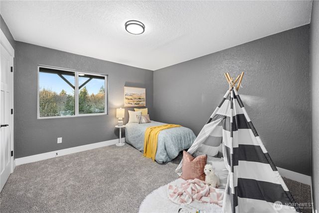 9371 Willamette Meridian Road NW, Silverdale, WA 98383