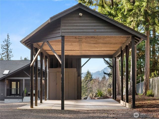 9371 Willamette Meridian Road NW, Silverdale, WA 98383