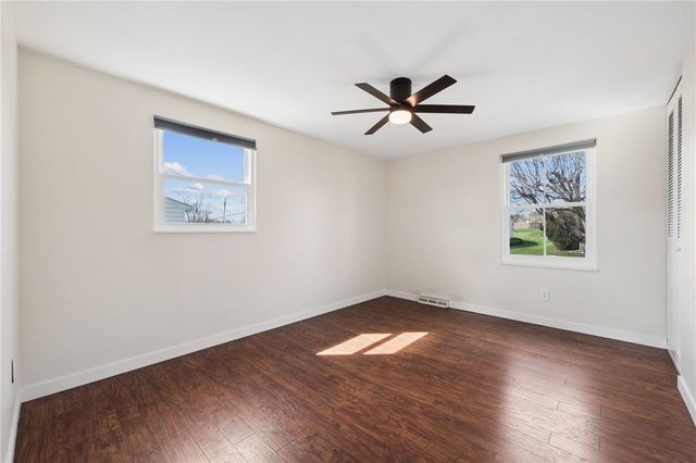 117 Mohawk Drive, Hempfield Twp, PA 15601