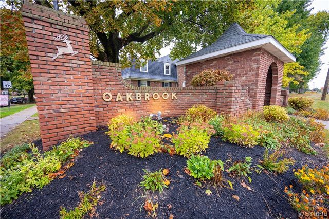 50 Hamlin Sq H, Amherst, NY 14221
