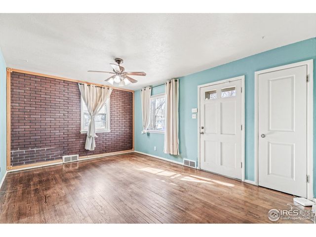 2430 14th Ave Ct, Greeley, CO 80631