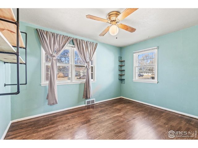 2430 14th Ave Ct, Greeley, CO 80631