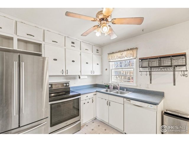 2430 14th Ave Ct, Greeley, CO 80631