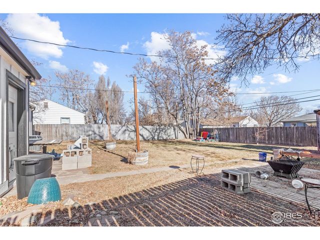 2430 14th Ave Ct, Greeley, CO 80631