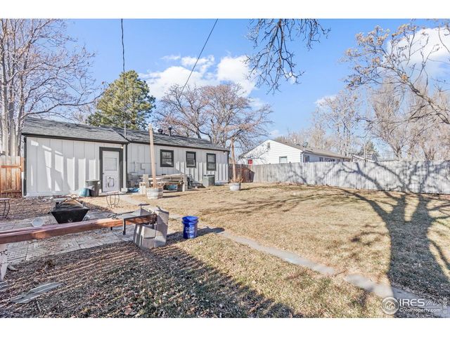2430 14th Ave Ct, Greeley, CO 80631