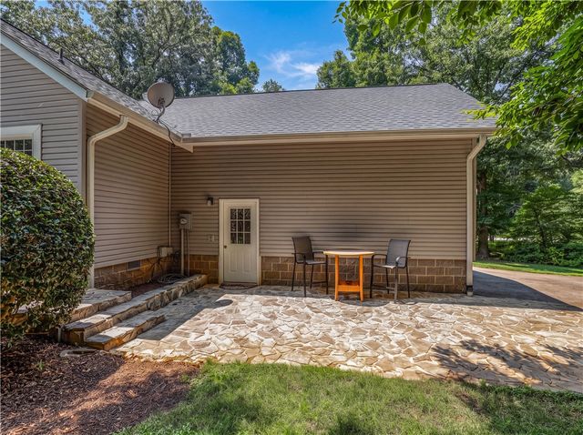 202 Holly Drive, Easley, SC 29640