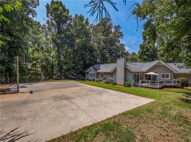 202 Holly Drive, Easley, SC 29640
