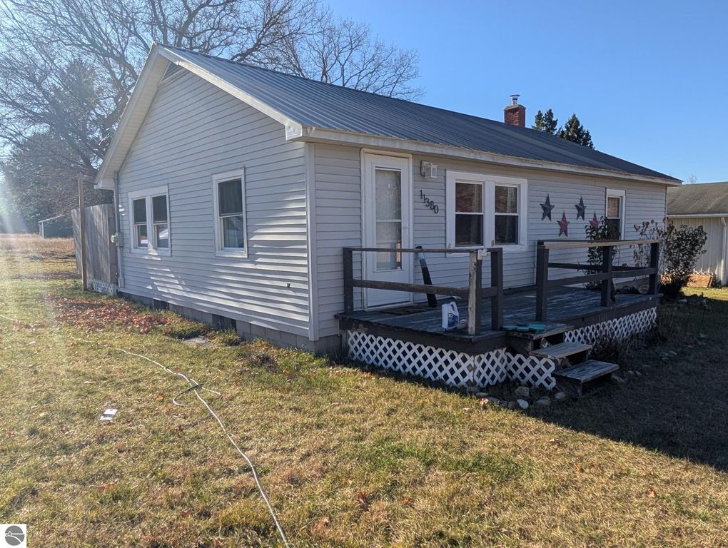 Image 1 of property listing at 11380 Philips Street, Fife Lake, MI 49633