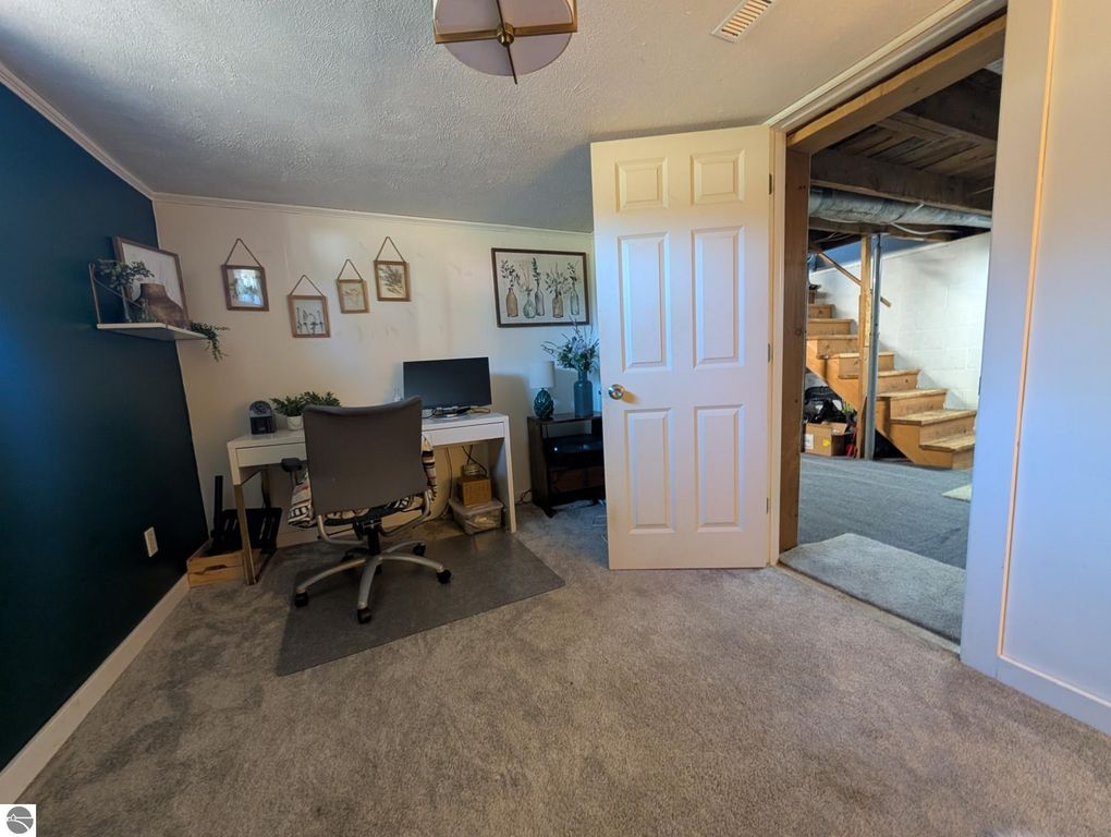 Image 19 of property listing at 11380 Philips Street, Fife Lake, MI 49633