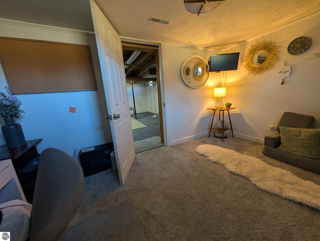 Image 23 of property listing at 11380 Philips Street, Fife Lake, MI 49633