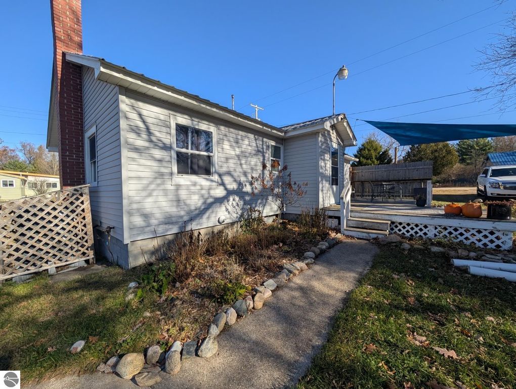 Image 28 of property listing at 11380 Philips Street, Fife Lake, MI 49633