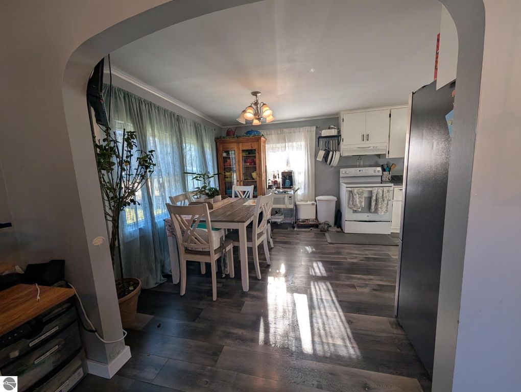 Image 6 of property listing at 11380 Philips Street, Fife Lake, MI 49633