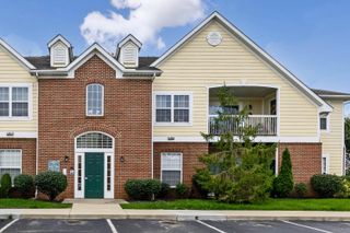 7704 S Essex Gate Drive S, Dublin, OH 43016