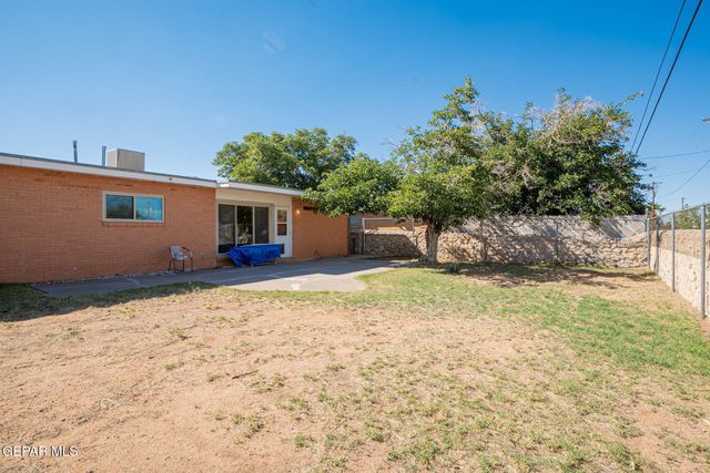 9500 BEALS Drive, El Paso, TX 79924