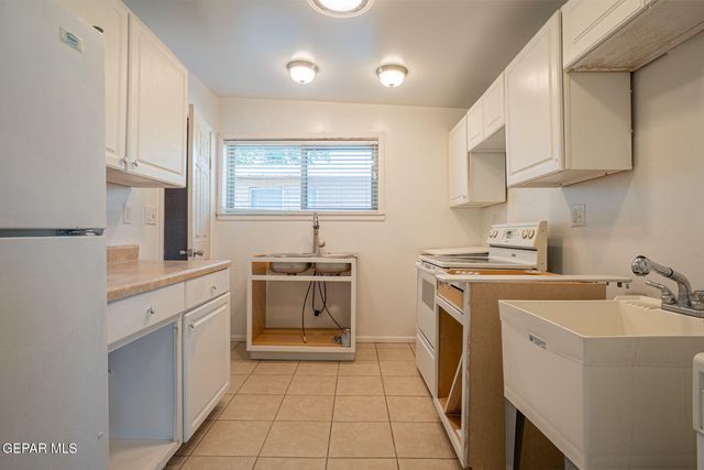 9500 BEALS Drive, El Paso, TX 79924