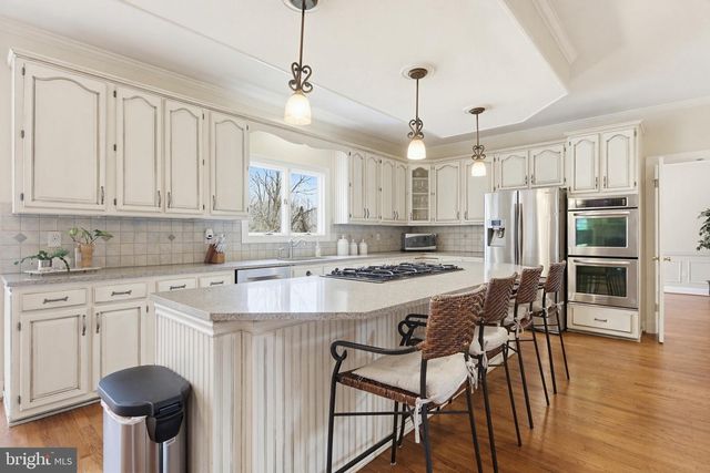 7213 CLIFF PINE DR, Gaithersburg, MD 20879