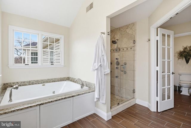 7213 CLIFF PINE DR, Gaithersburg, MD 20879