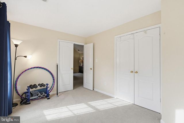 7213 CLIFF PINE DR, Gaithersburg, MD 20879