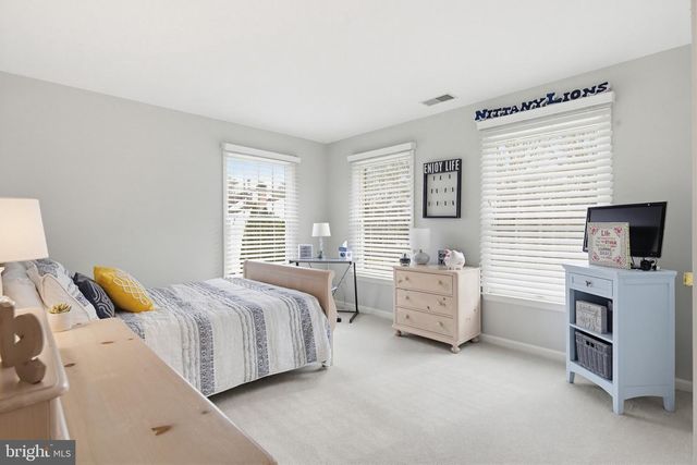 7213 CLIFF PINE DR, Gaithersburg, MD 20879