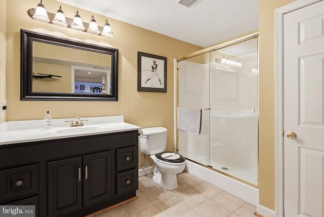 7213 CLIFF PINE DR, Gaithersburg, MD 20879