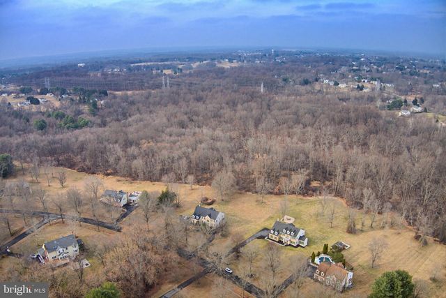 7213 CLIFF PINE DR, Gaithersburg, MD 20879