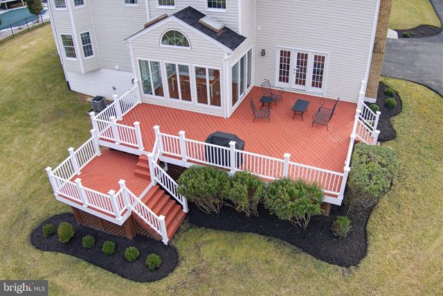 7213 CLIFF PINE DR, Gaithersburg, MD 20879