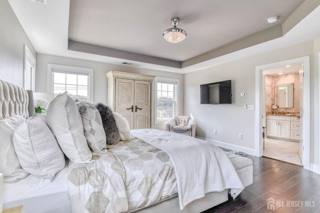 1529 Paxton Lane, Monroe, NJ 08831