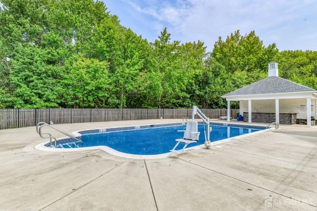 1529 Paxton Lane, Monroe, NJ 08831