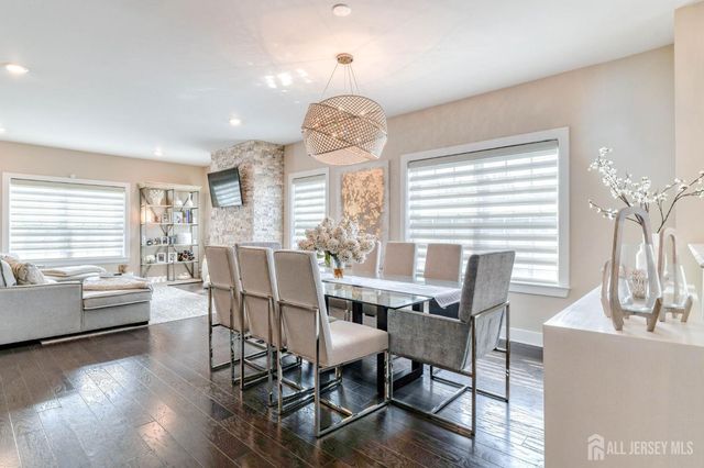 1529 Paxton Lane, Monroe, NJ 08831