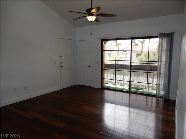 5122 South Jones Boulevard 201, Las Vegas, NV 89118