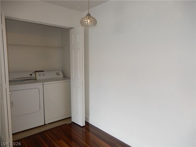 5122 South Jones Boulevard 201, Las Vegas, NV 89118