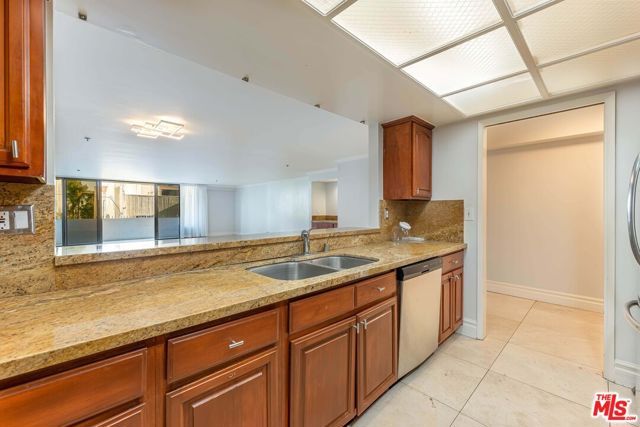 10660 Wilshire Boulevard 309, Los Angeles, CA 90024