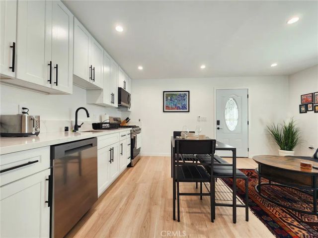 22131 Bassett Street, Canoga Park, CA 91303