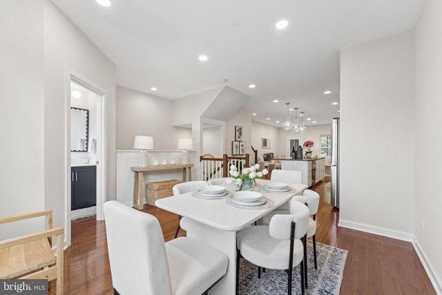 9251 WOOD VIOLET CT, Fairfax, VA 22031