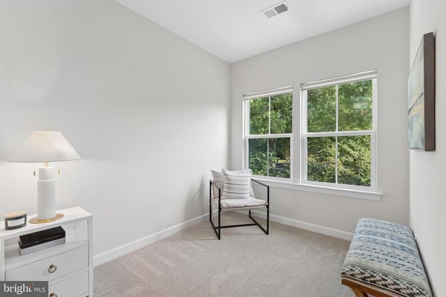 9251 WOOD VIOLET CT, Fairfax, VA 22031