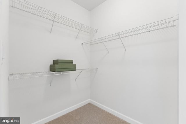 9251 WOOD VIOLET CT, Fairfax, VA 22031
