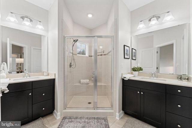 9251 WOOD VIOLET CT, Fairfax, VA 22031