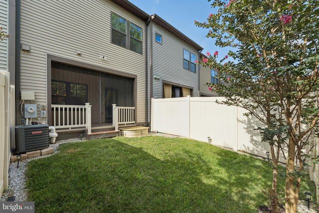 9251 WOOD VIOLET CT, Fairfax, VA 22031