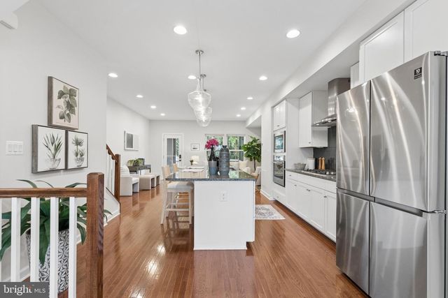 9251 WOOD VIOLET CT, Fairfax, VA 22031