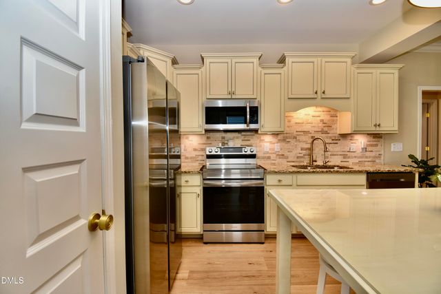 70 Plott Hound Drive, Clayton, NC 27520