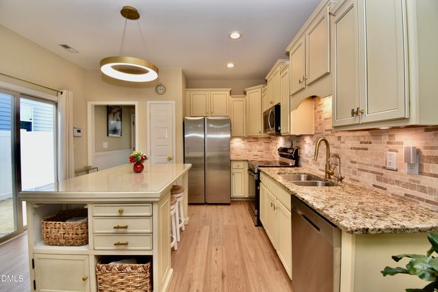 70 Plott Hound Drive, Clayton, NC 27520