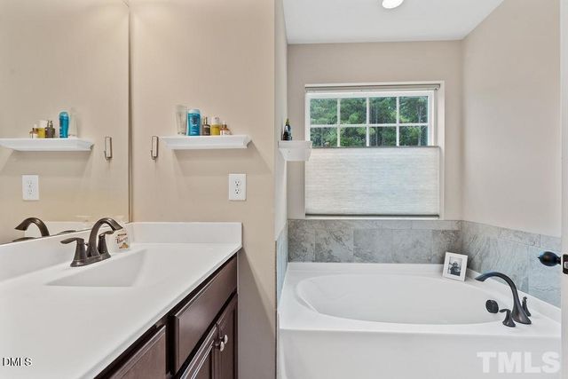 1216 Southpoint Trail, Durham, NC 27713