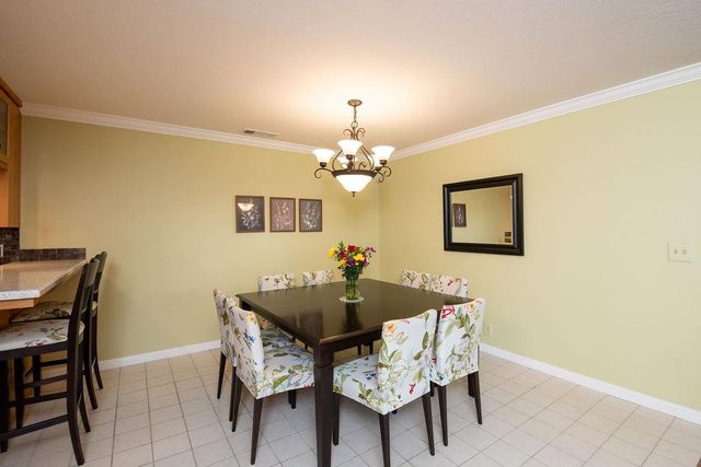 6613 Cypress Wood Cir, Riverbank, CA 95367