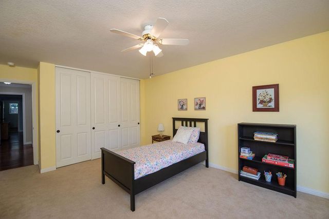 6613 Cypress Wood Cir, Riverbank, CA 95367