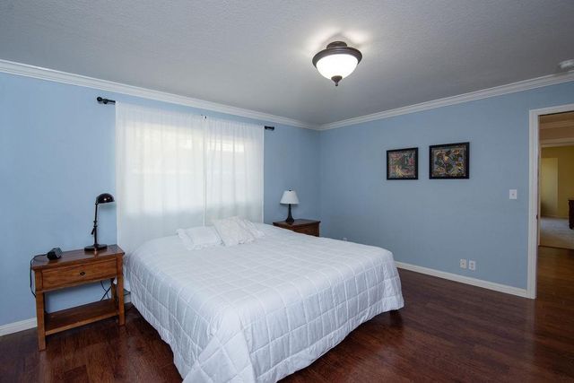 6613 Cypress Wood Cir, Riverbank, CA 95367