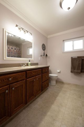 6613 Cypress Wood Cir, Riverbank, CA 95367