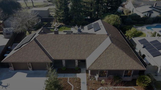 6613 Cypress Wood Cir, Riverbank, CA 95367